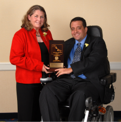 Mary Bea Porter King presents her namesake award to 2008 recipient Alan T. Brown
